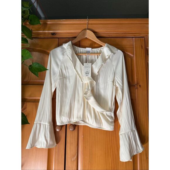 A New Day Flounce Long Sleeve V-Neck Ruffle Wrap Blouse SZ S NWT - Picture 2 of 13